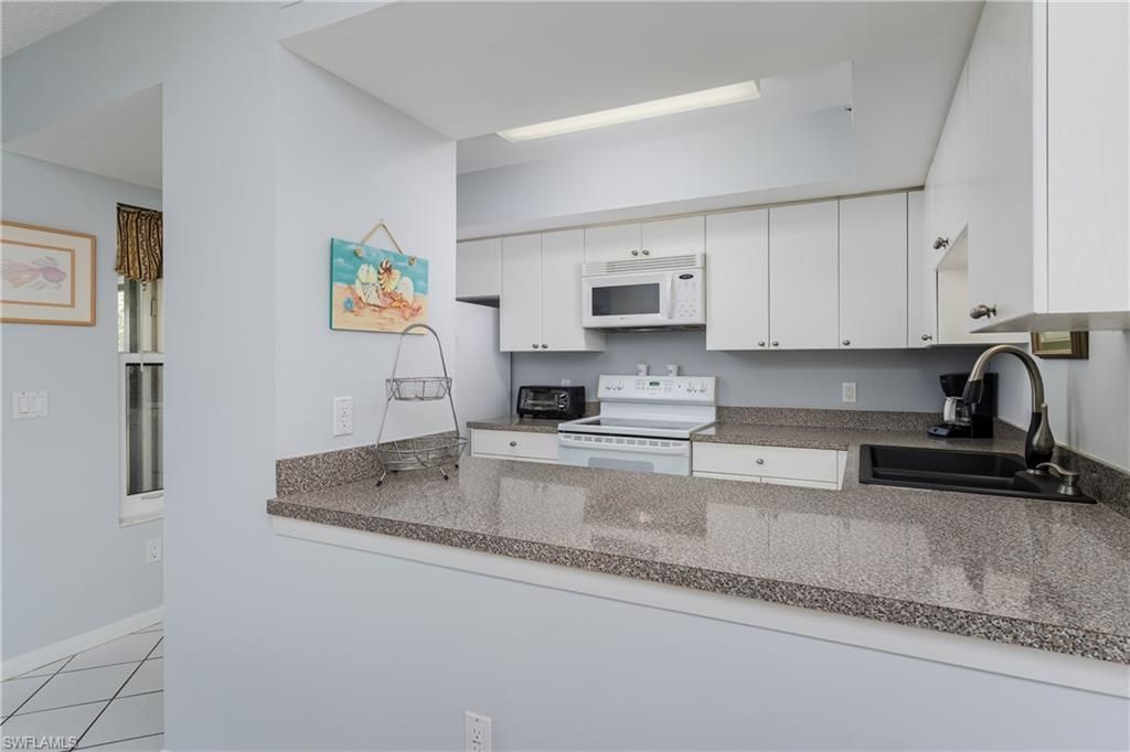 138 Clyburn Way W, Unit I2, Marco Island, FL 34145 Photo