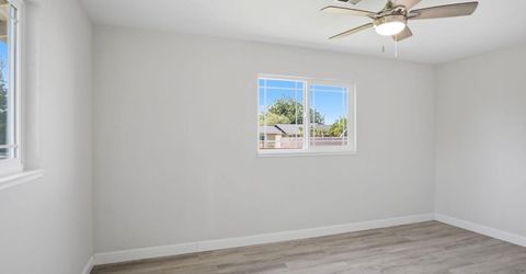 341 2nd, Livingston, CA 95334 Photo