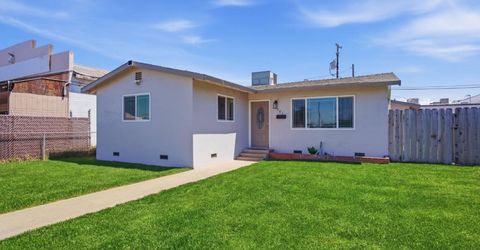 341 2nd, Livingston, CA 95334 Photo