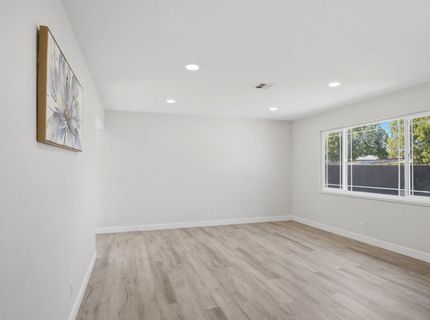 341 2nd, Livingston, CA 95334 Photo