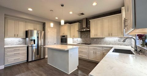 9818 Black Swan Dr, Elk Grove, CA 95624 Photo