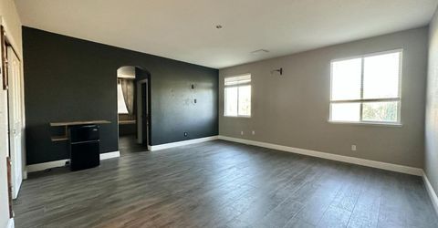 9818 Black Swan Dr, Elk Grove, CA 95624 Photo