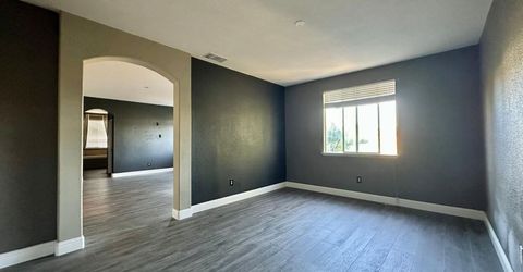 9818 Black Swan Dr, Elk Grove, CA 95624 Photo