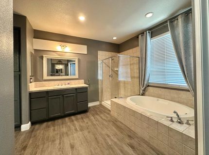 9818 Black Swan Dr, Elk Grove, CA 95624 Photo