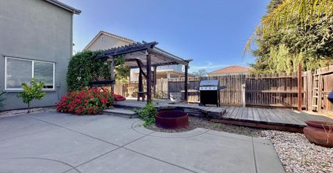 9818 Black Swan Dr, Elk Grove, CA 95624 Photo