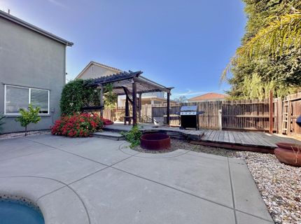 9818 Black Swan Dr, Elk Grove, CA 95624 Photo