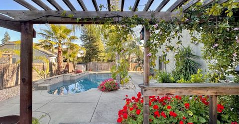 9818 Black Swan Dr, Elk Grove, CA 95624 Photo