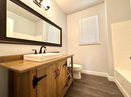 9818 Black Swan Dr, Elk Grove, CA 95624 Photo