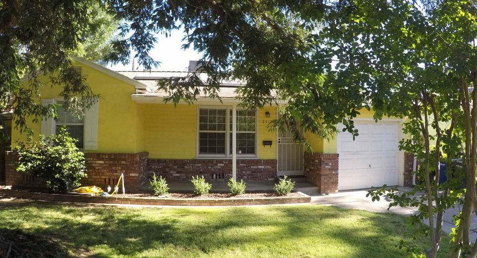 2510 Atlas Ave, Sacramento, CA 95820 Photo