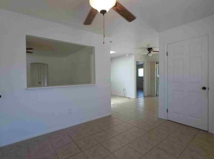 2510 Atlas Ave, Sacramento, CA 95820 Photo