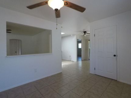 2510 Atlas Ave, Sacramento, CA 95820 Photo