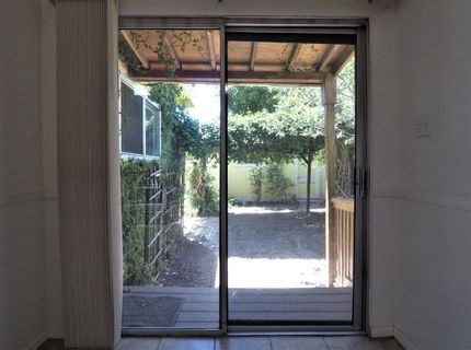 2510 Atlas Ave, Sacramento, CA 95820 Photo