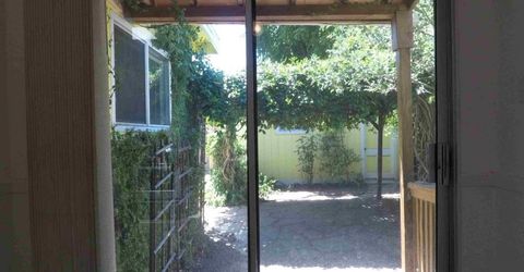 2510 Atlas Ave, Sacramento, CA 95820 Photo