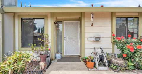 7551 Deltawind Dr, Sacramento, CA 95831 Photo