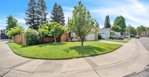 7551 Deltawind Dr, Sacramento, CA 95831 Photo