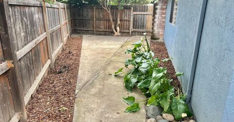 8221 E Foxfire Dr, Orangevale, CA 95662 Photo