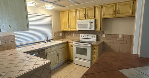 8221 E Foxfire Dr, Orangevale, CA 95662 Photo