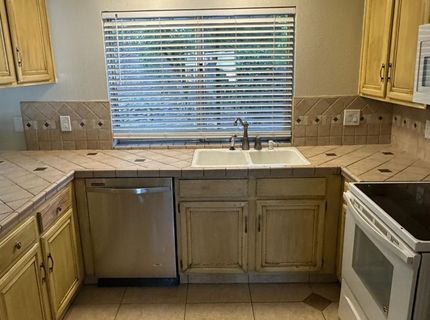 8221 E Foxfire Dr, Orangevale, CA 95662 Photo