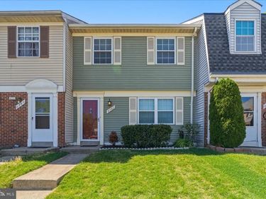 8582 ADAMSON STREET, MANASSAS, VA 20110