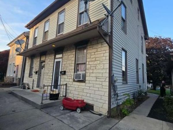 36 N RAILROAD STREET, ANNVILLE, PA 17003