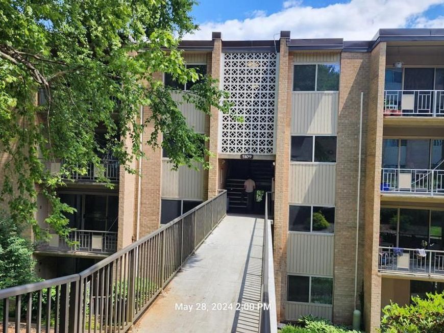 5109 Crossfield Court, Unit 5, Rockville, MD 20852 Main Photo