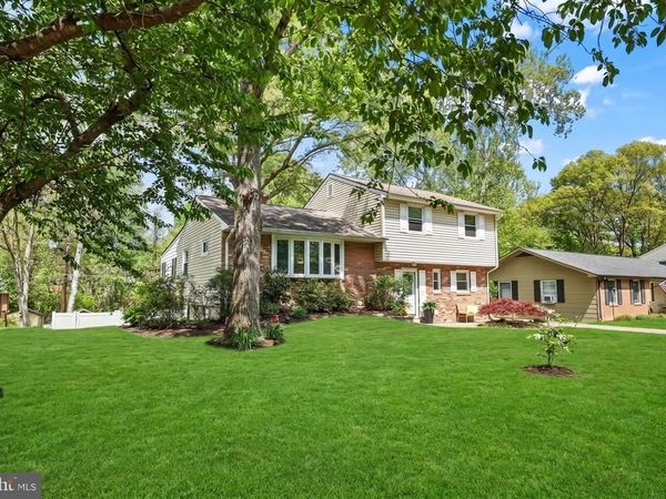 32 SEVERNDALE ROAD, SEVERNA PARK, MD 21146