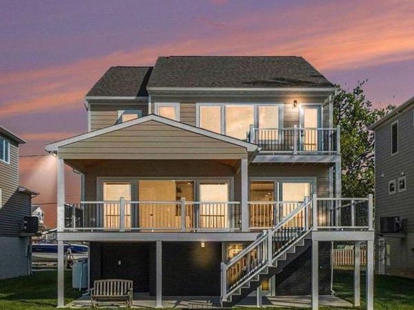 9108 HINTON AVENUE, SPARROWS POINT, MD 21219