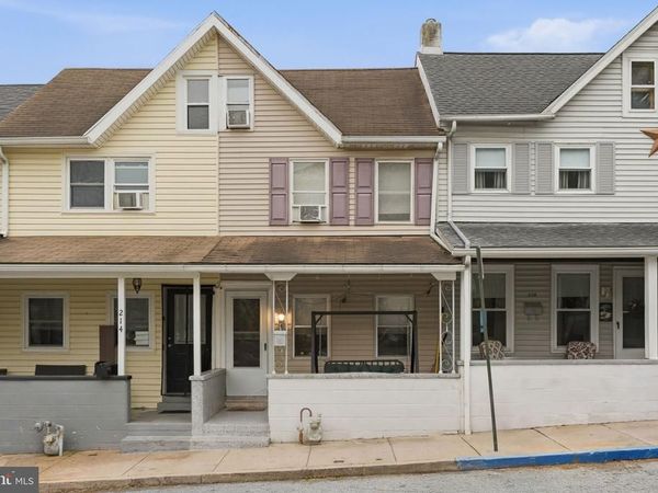 216 GRANT STREET, PARKESBURG, PA 19365