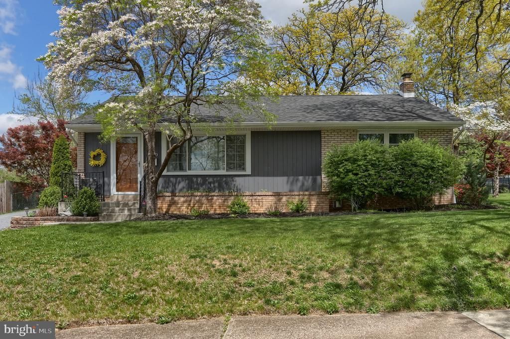4610 SOUTH ROAD, HARRISBURG, PA 17109