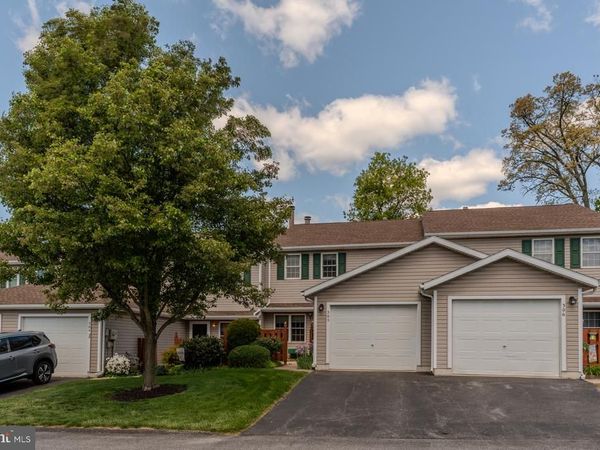 305 STONEGATE ROAD, YORK, PA 17408