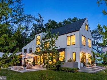 3935 6TH STREET S, ARLINGTON, VA 22204