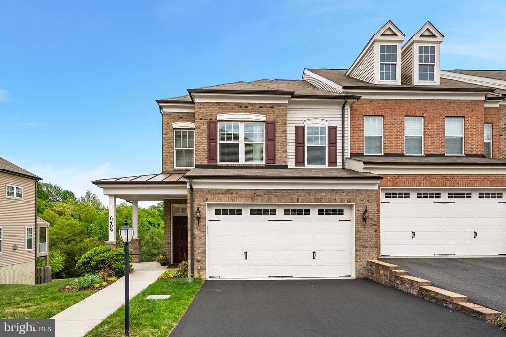 6409 Beatles Lane, Unit 8, Alexandria, VA 22310 Main Photo