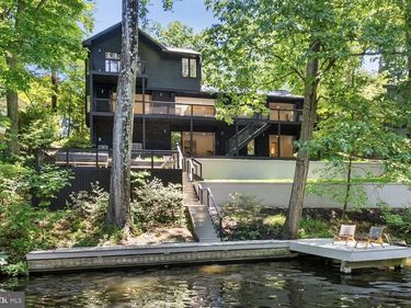 3804 LAKEVIEW TERRACE, FALLS CHURCH, VA 22041