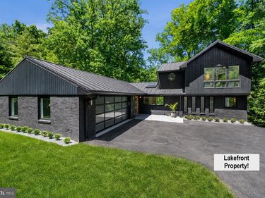 3804 LAKEVIEW TERRACE, FALLS CHURCH, VA 22041