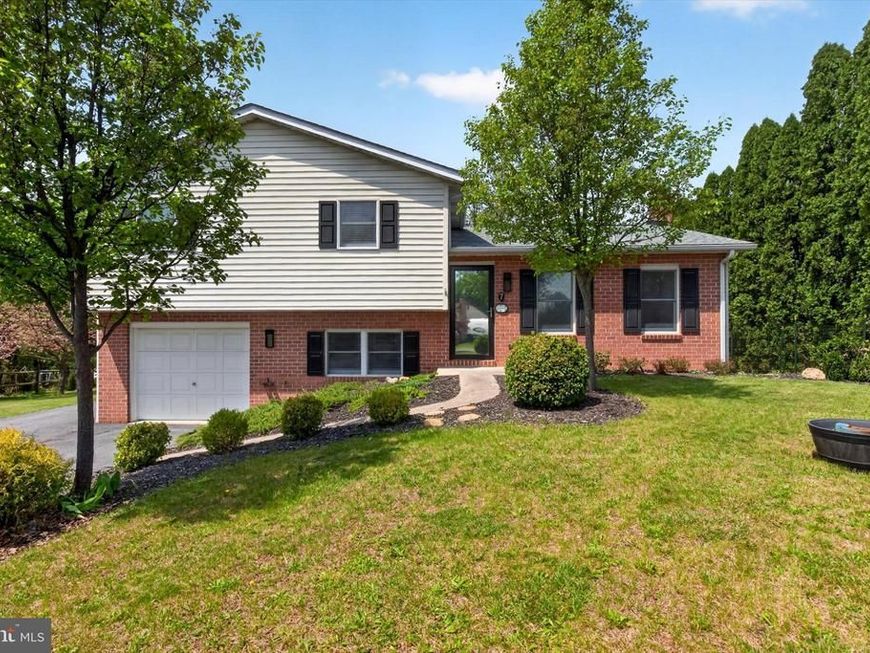 7 Lynn Avenue , Newburg, PA 17240 Main Photo