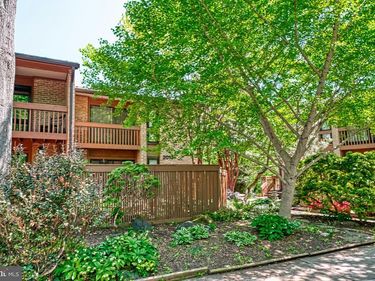 2013 LAKEWINDS DRIVE, RESTON, VA 20191