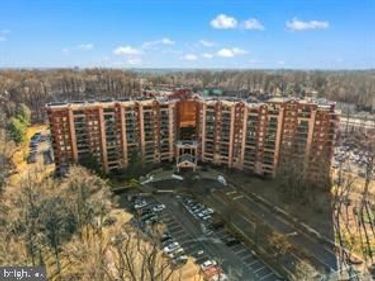 2230 GEORGE C MARSHALL DRIVE , Unit 806, FALLS CHURCH, VA 22043