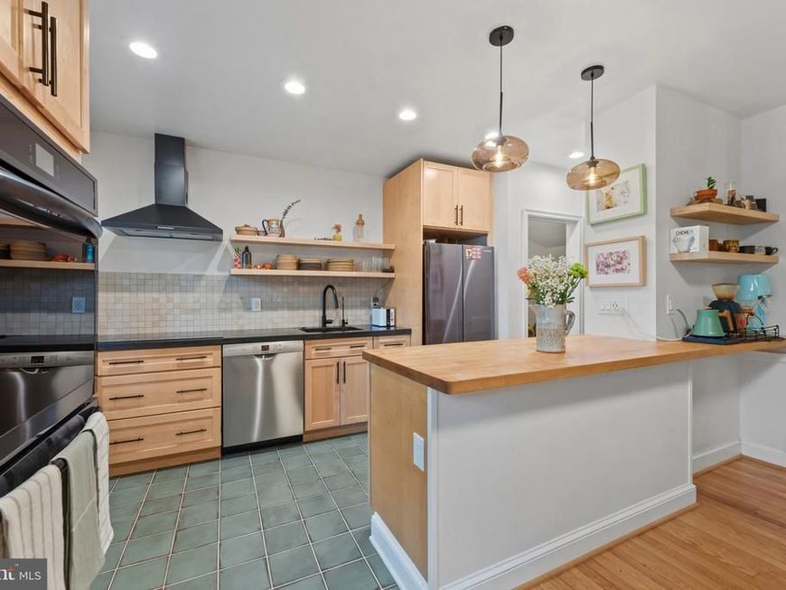 4212 Westview Road, Baltimore, MD 21218 Main Photo