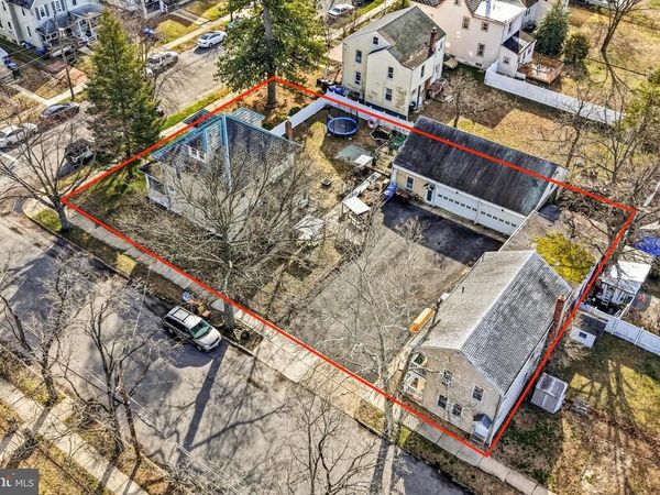 300 DELAWARE AVE , RIVERSIDE, NJ 08075
