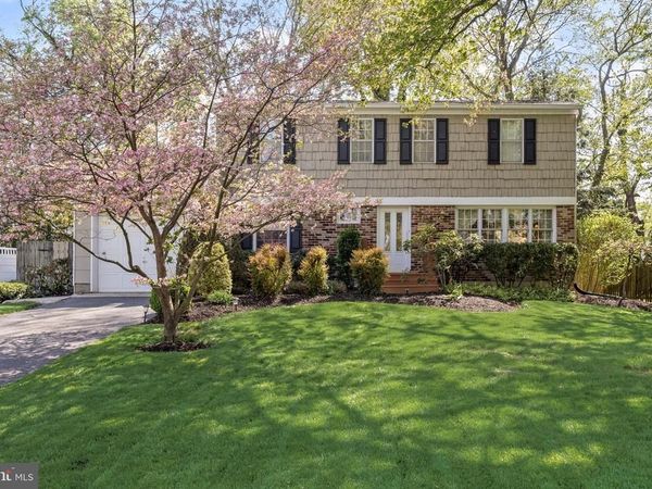 206 CROYDEN DRIVE, CHERRY HILL, NJ 08003