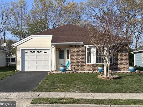 12 DOGWOOD DRIVE, BARNEGAT, NJ 08005