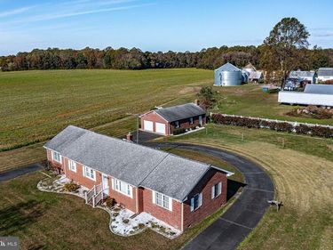 1943 NOMINI GROVE RD , MONTROSS, VA 22520