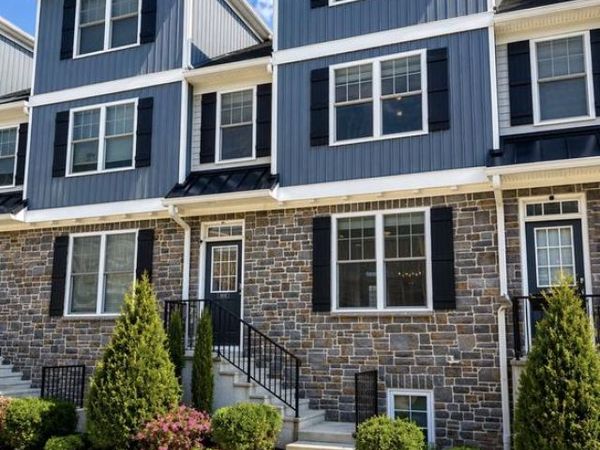 903A SPRING MILL AVENUE, CONSHOHOCKEN, PA 19428