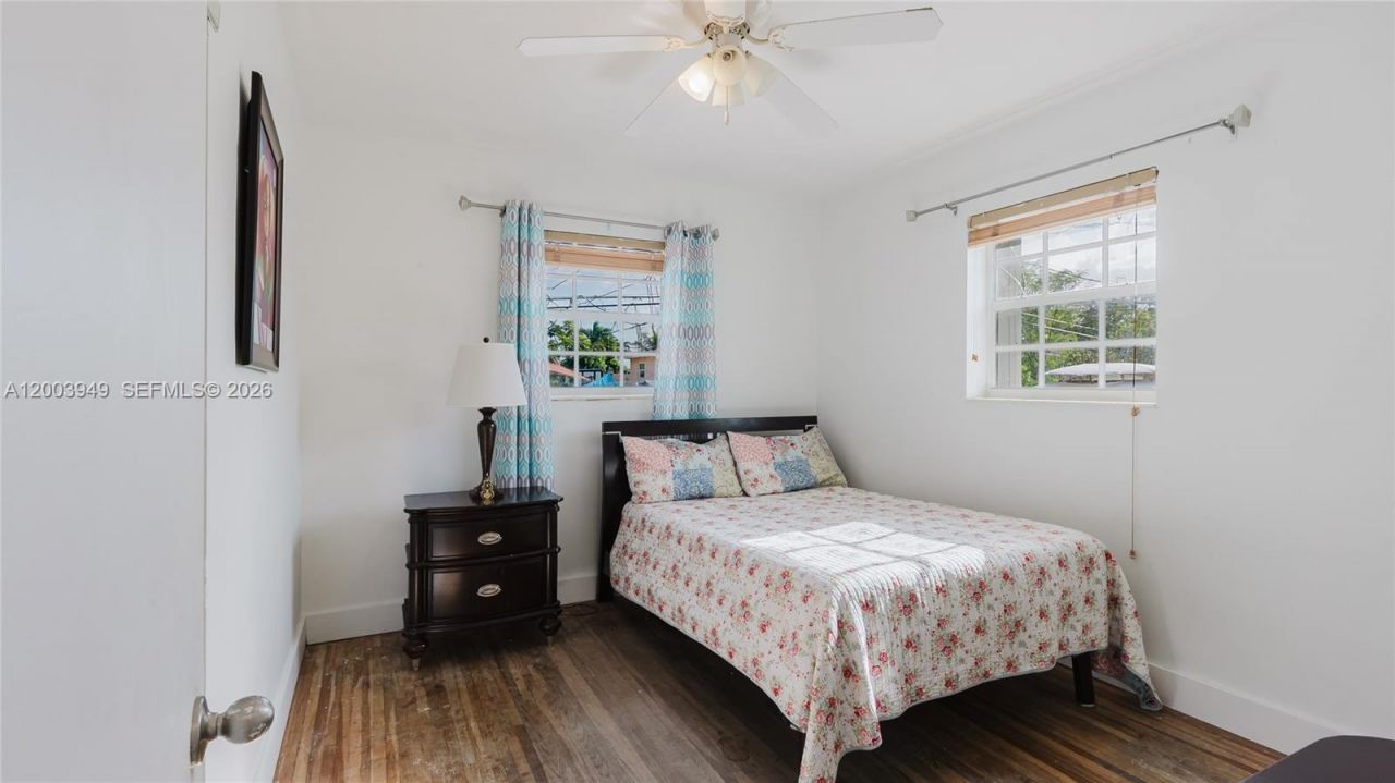 1300 NE 204th St, Unit 1300, Miami, FL 33179 Photo