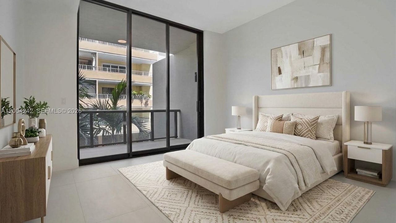3034 Oak Ave, Unit TH-2, Miami, FL 33133 Photo
