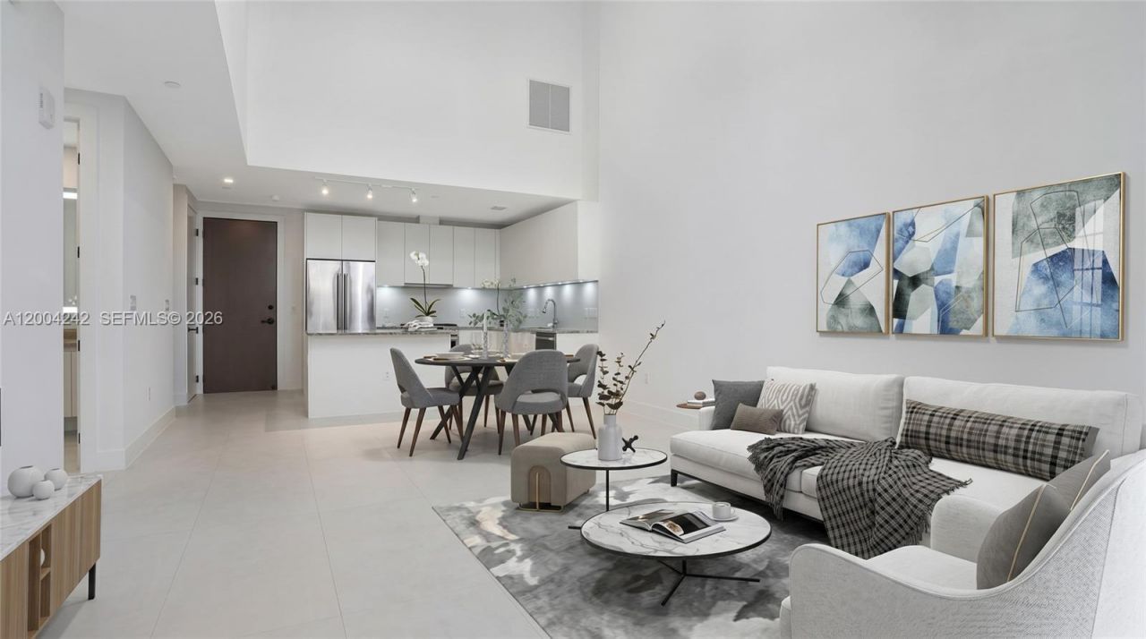 3034 Oak Ave, Unit TH-2, Miami, FL 33133 Photo