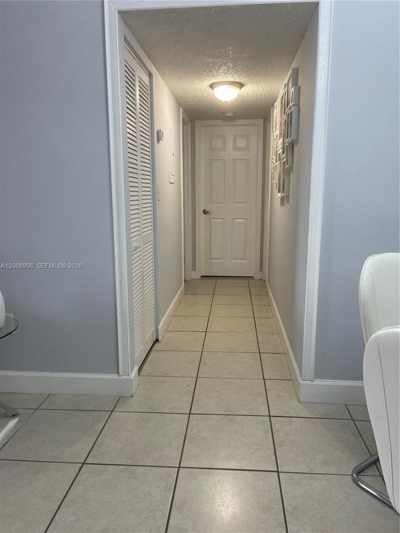 19055 NW 62nd Ave, Unit 205, Hialeah, FL 33015 Photo