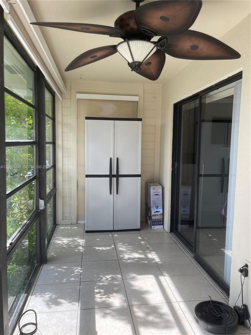 19055 NW 62nd Ave, Unit 205, Hialeah, FL 33015 Photo
