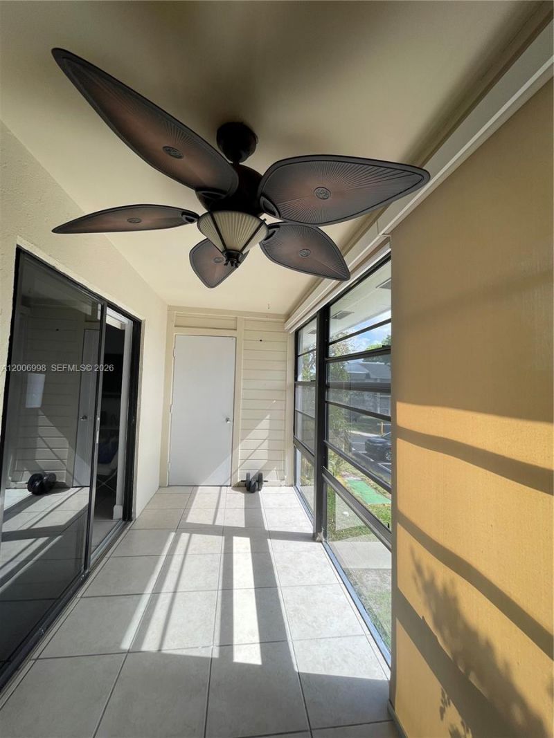 19055 NW 62nd Ave, Unit 205, Hialeah, FL 33015 Photo