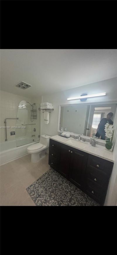1900 Alamanda , Unit 108, Naples, FL 34102 Photo